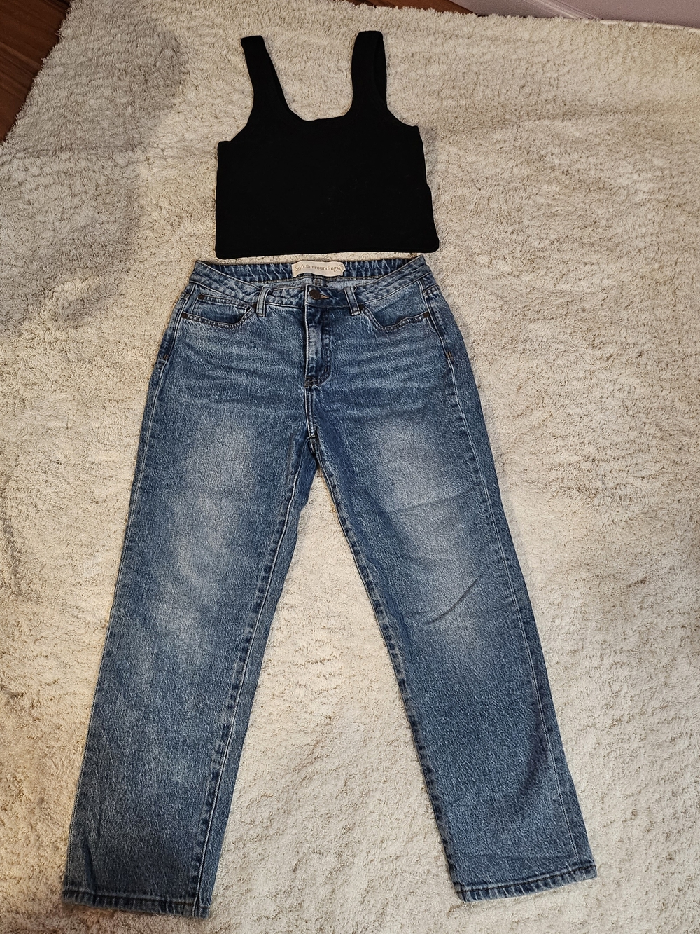 Soft Surroundings Boyfriend Jeans Size 8p And Small Black Tank